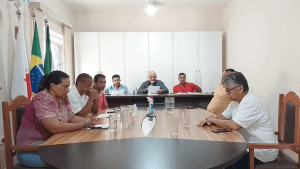 Leia mais sobre o artigo II REUNIÃO EXTRAORDINÁRIA DA CÂMARA MUNICIPAL DE RIO VERMELHO 13/12/2022.