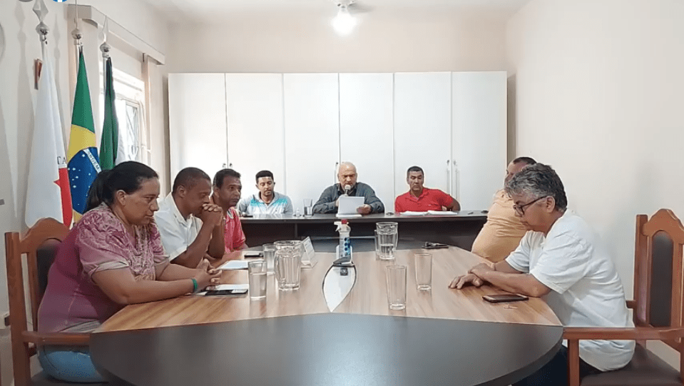 Leia mais sobre o artigo II REUNIÃO EXTRAORDINÁRIA DA CÂMARA MUNICIPAL DE RIO VERMELHO 13/12/2022.